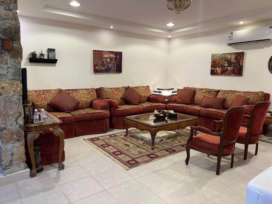 Holiday home منتجع الريف الخاص *
